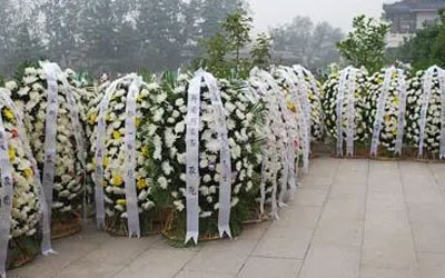 丧礼对于世道人心的安顿作用究竟体现在哪里