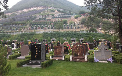 为什么外人也要戴孝布,公墓信息网这样解释