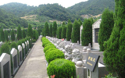 影响墓地价格的主要因素是什么,墓地价格会随什么因素的变化而变化