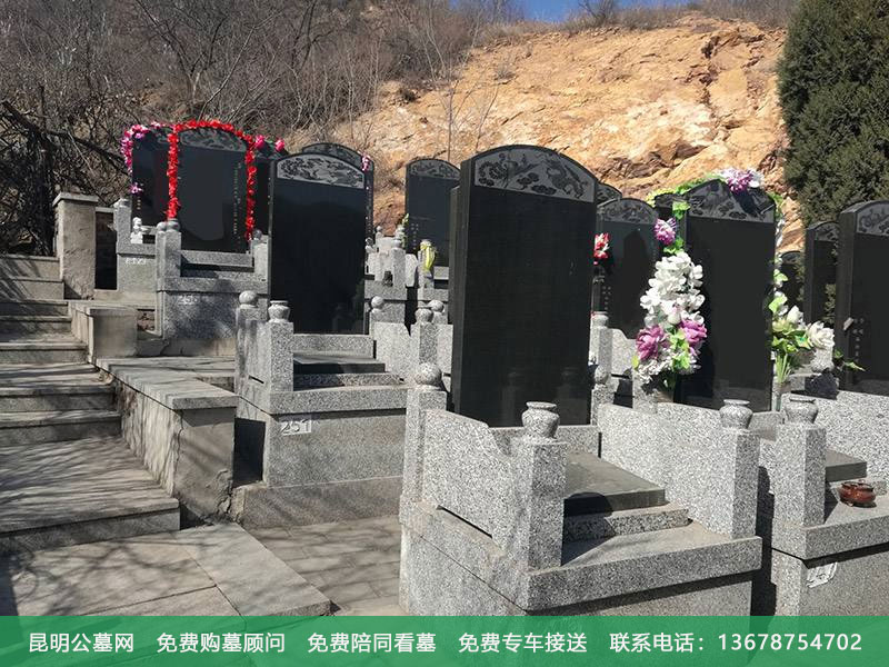 立碑有什么作用