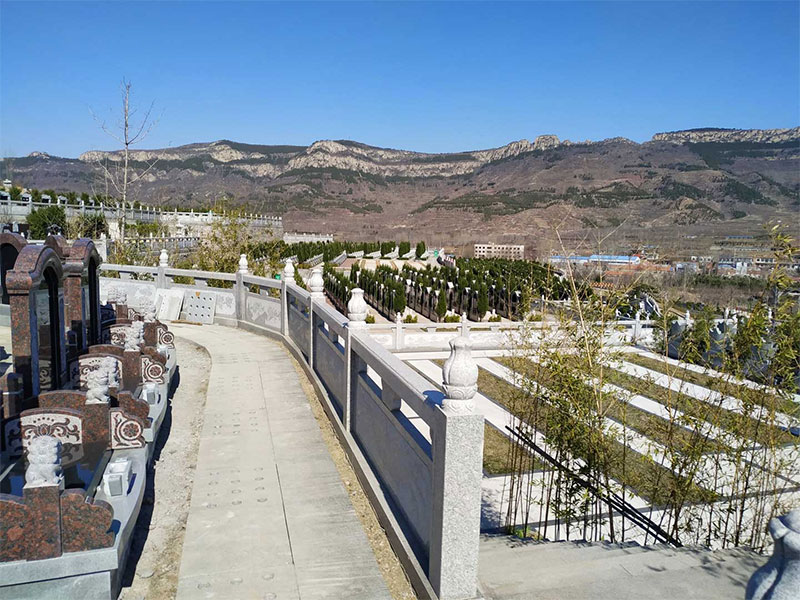 昆明墓地的使用年限 昆明墓地的使用年限
