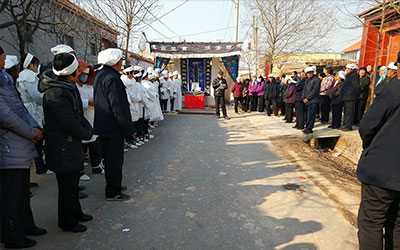 农村殡葬文化应该汲取精华,去其糟粕