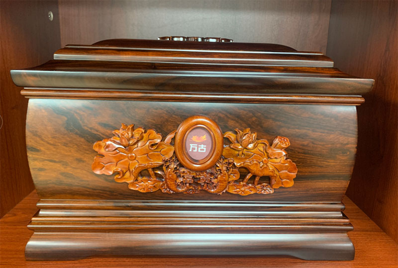 昆明丧葬服务,如何挑选骨灰盒 昆明丧葬服务,如何挑选骨灰盒