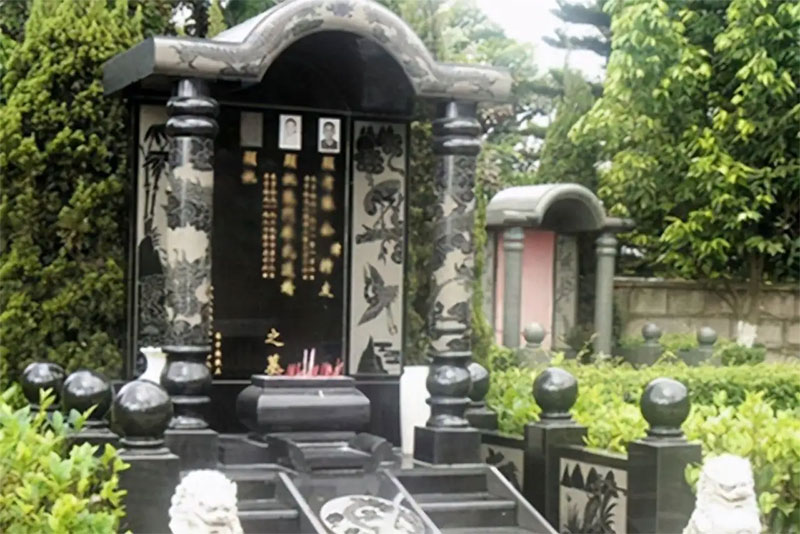 墓碑碑文应该怎么写 墓碑碑文应该怎么写