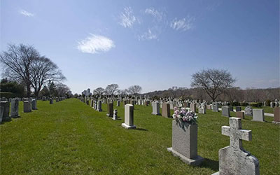 来一起看看美国的殡葬礼仪