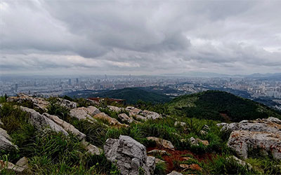 关于昆明龙脉长虫山的风水