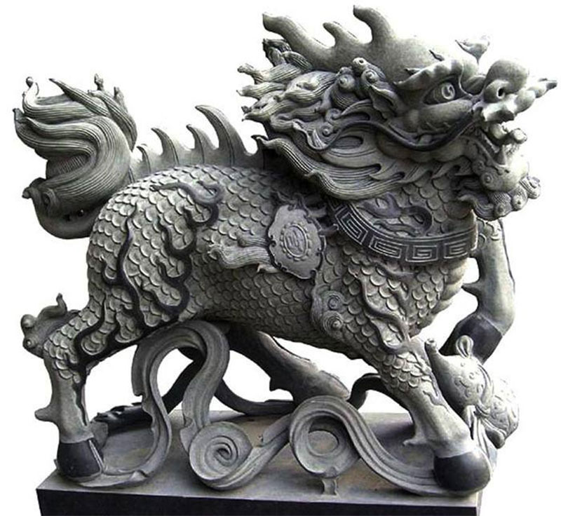 墓地前摆放石狮子好还是麒麟好 墓地前摆放石狮子好还是麒麟好