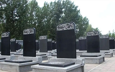 昆明地区的立碑讲究