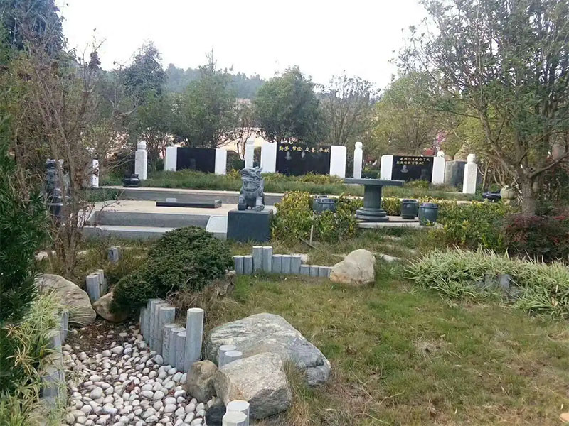 老人墓地到期不续费该如何处置 老人墓地到期不续费该如何处置