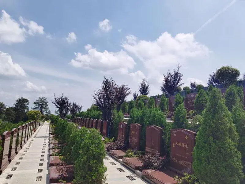 浅谈墓地风水对子孙后代有哪些方面的影响 浅谈墓地风水对子孙后代有哪些方面的影响