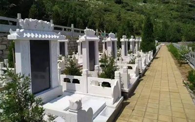 怎么看墓地风水的好坏，墓地风水有什么讲究吗？