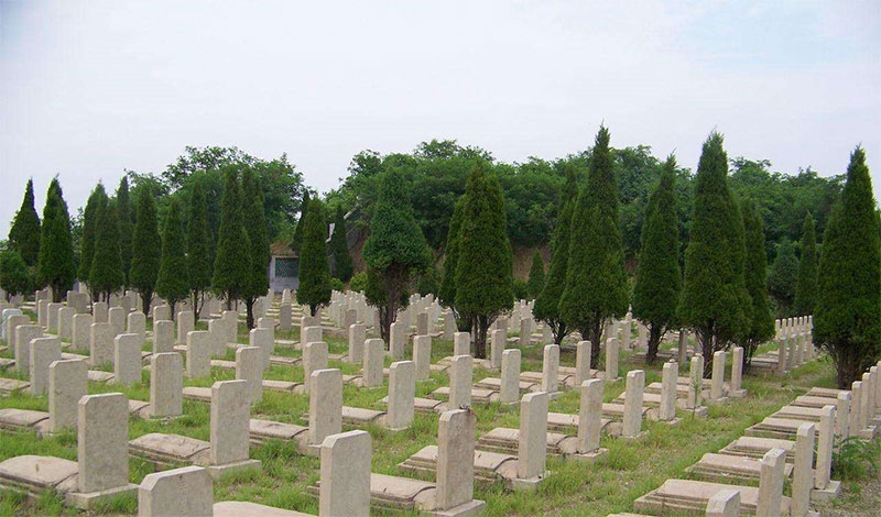 阴宅风水中八大富贵墓地风水朝向 阴宅风水中八大富贵墓地风水朝向
