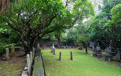 澳门这块坟场免费开放给游客参观，还被评为世界文化遗产