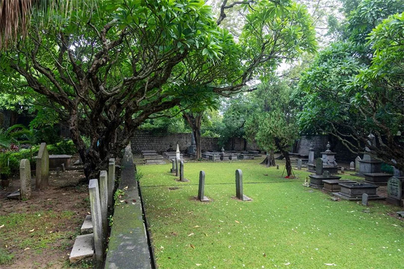 澳门这块坟场免费开放 澳门这块坟场免费开放