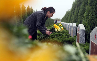 清明节扫墓都有啥讲究？看来就知道了
