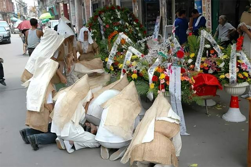 深度剖析丧葬习俗的意义和内涵