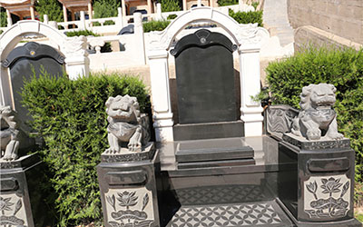 墓地摆放的石狮子，有哪些讲究？