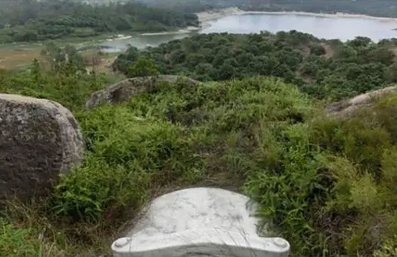 祖坟前有小水沟好吗?影响后代哪方面 祖坟前有小水沟好吗?影响后代哪方面