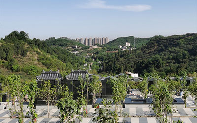 民间风水师告诉你，这样的阴宅墓地风水后人出老寿星，100岁以上