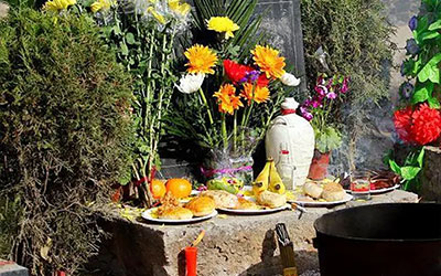 上坟三不带，后代福气来