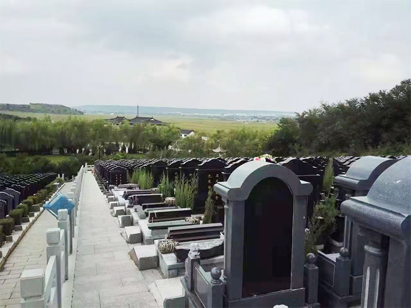 葬到好风水的征兆，下葬时鸡鸣