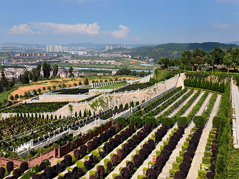 昆明祥和陵园和长松园哪个更好？墓园的环境怎么样？