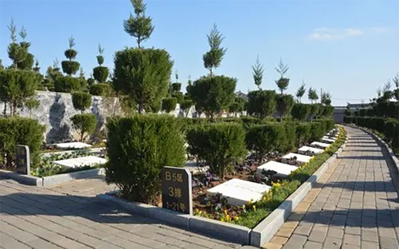 怎么选昆明墓地风水宝地