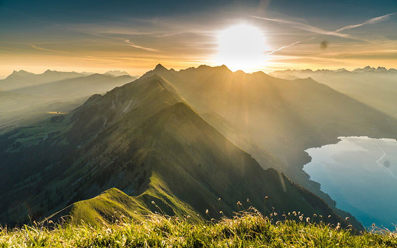 公墓信息网为您介绍财神、喜神、福神怎么查及奇门择日法 公墓信息网为您介绍财神、喜神、福神怎么查及奇门择日法