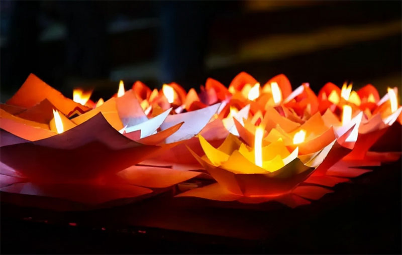 亲人离世为什么要穿寿衣下葬呢