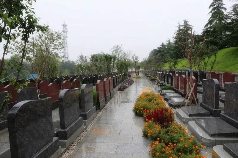 你知道购买昆明墓地都有哪些收费条件