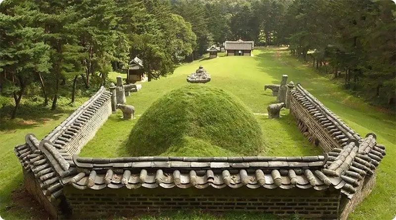 探寻古代文化中的墓地风水传统