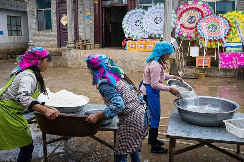 云南丧葬习俗,你了解多少 云南丧葬习俗,你了解多少