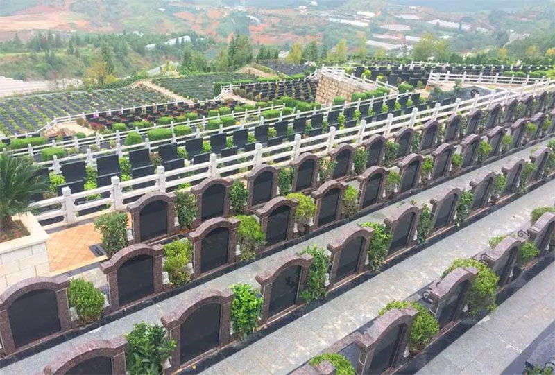 昆明公墓的配套设施有哪些？是否符合个人需求？