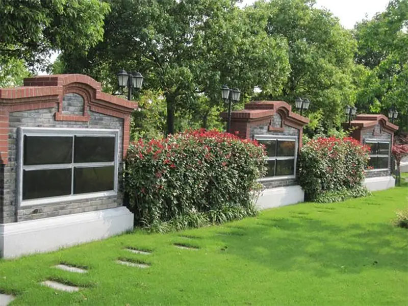 选择骨灰墙壁葬的家庭 选择骨灰墙壁葬的家庭