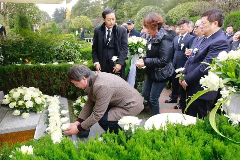 殡葬服务的骨灰安葬事宜选择 殡葬服务的骨灰安葬事宜选择