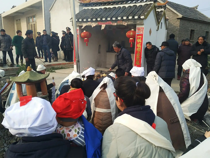 百善孝为先-戴孝是孝顺的最后一站,如何站好 百善孝为先-戴孝是孝顺的最后一站,如何站好