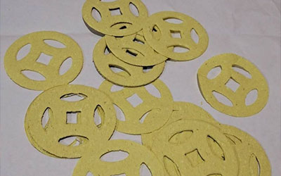 出殡时为何要撒路钱