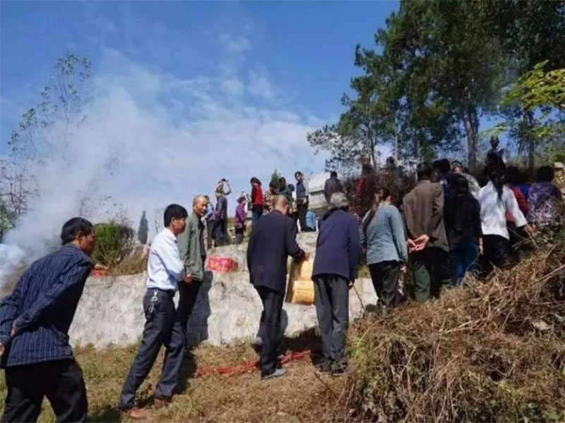 昆明地区迁坟的流程都有哪些？昆明地区迁坟有哪些禁忌？