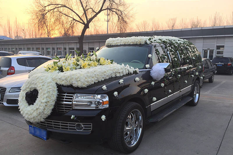 昆明人在外地去世后，遗体如何运回老家