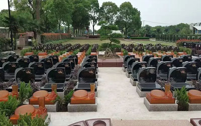 公墓墓位到期后骨灰是怎么处理的？