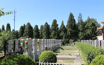 祖坟风水对后代的影响？怎么看才是好地方？