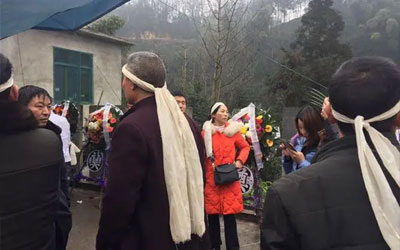 为什么送葬回来要请吃饭