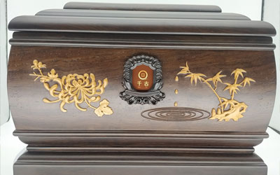 如何在昆明选择合适的骨灰盒？昆明通常在哪里买骨灰盒？