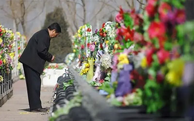 又是一年清明时，何时扫墓最合适？