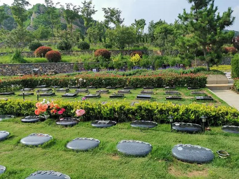 生态葬之草坪葬