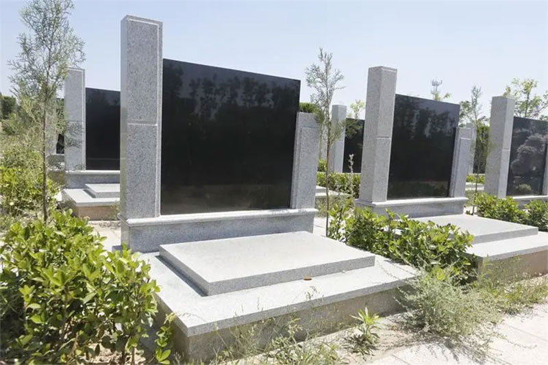 为什么有“庙前不住人，庙后不扎坟”的说法