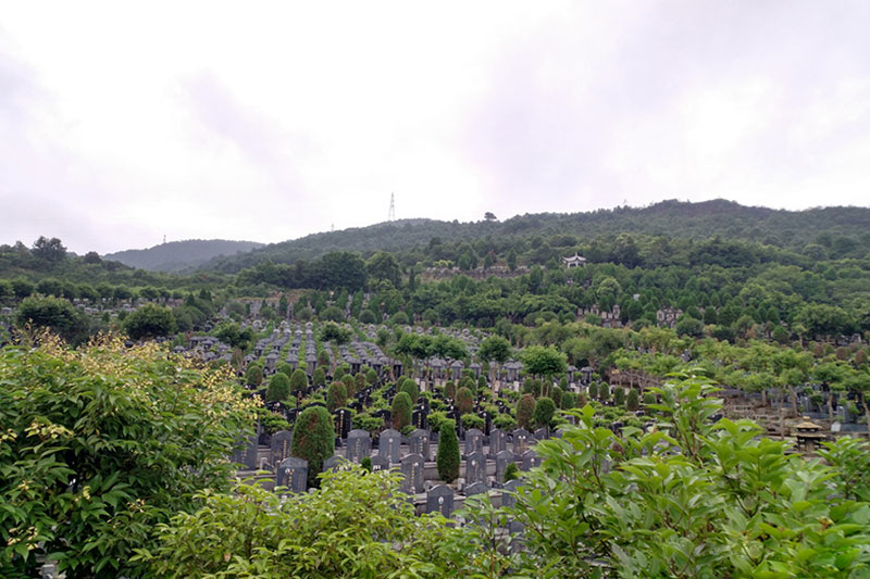 选择昆明墓地看四象 选择昆明墓地看四象