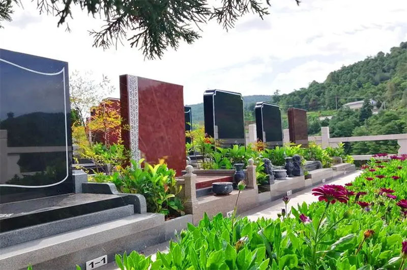 先祖的墓地要定期维护，又该如何维护呢