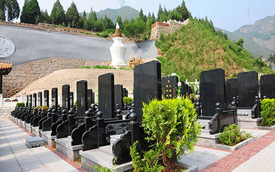 上班需要路过墓地怎么化解霉气和煞气