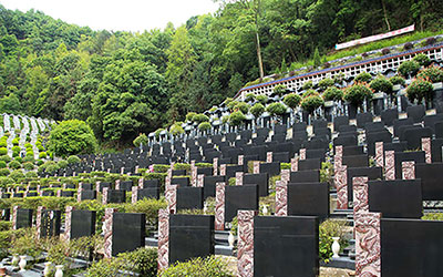 看坟地五口诀讲解，坟地风水怎么看？